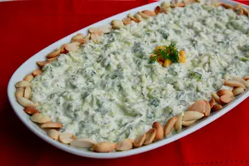 Kabak Salatası Tarifi ve Malzemeleri